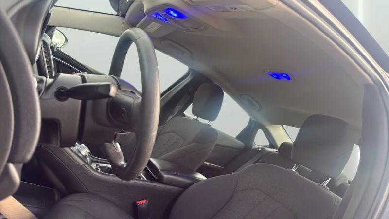 2015 Chrysler 200 LX