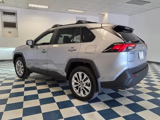 2025 Toyota RAV4 XLE Premium