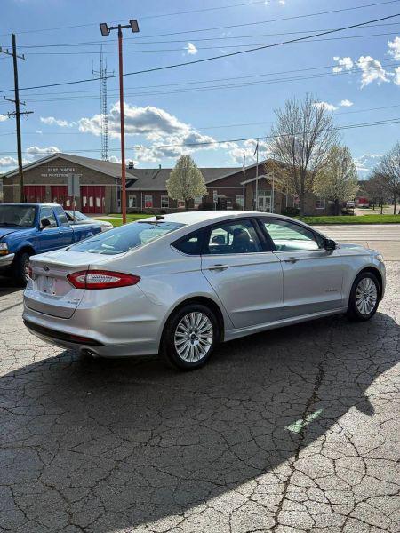 2014 Ford Fusion Hybrid SE