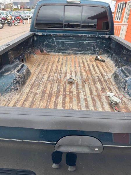 1999 Ford F-250 Base