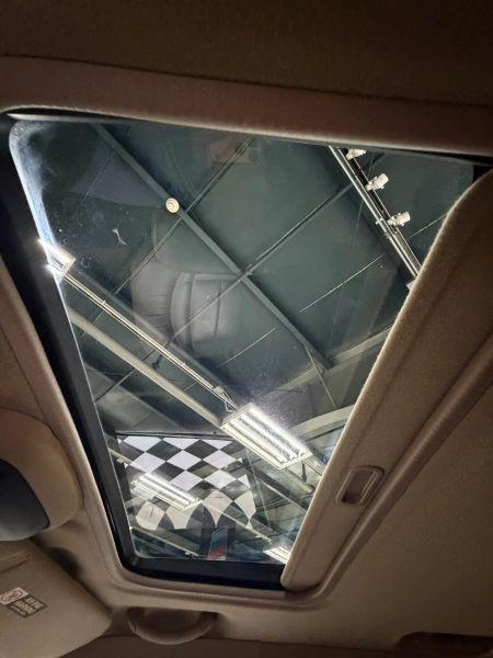 1999 Ford Explorer Base