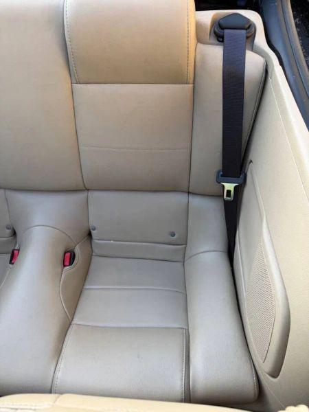 2007 Ford Mustang V6 Deluxe