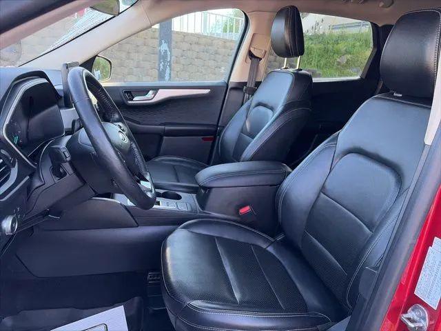 2020 Ford Escape SEL