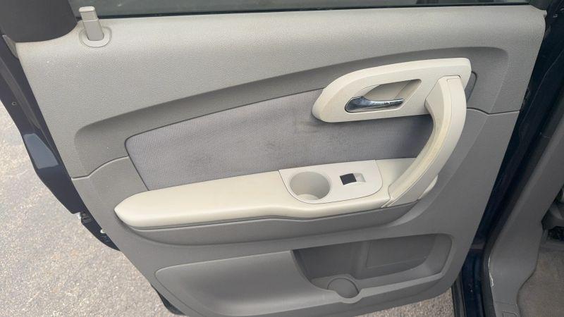 2012 Chevrolet Traverse LS