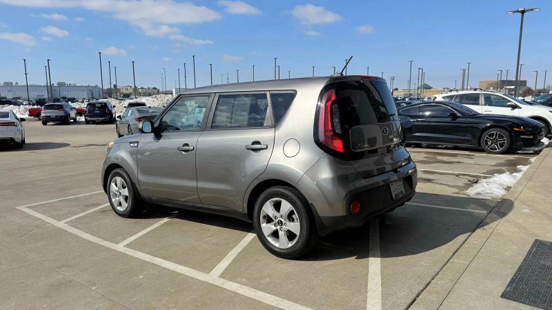2017 Kia Soul Base