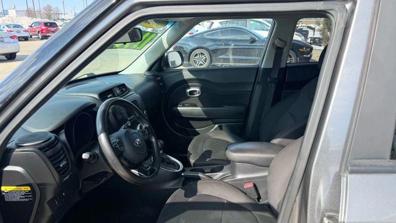 2017 Kia Soul Base