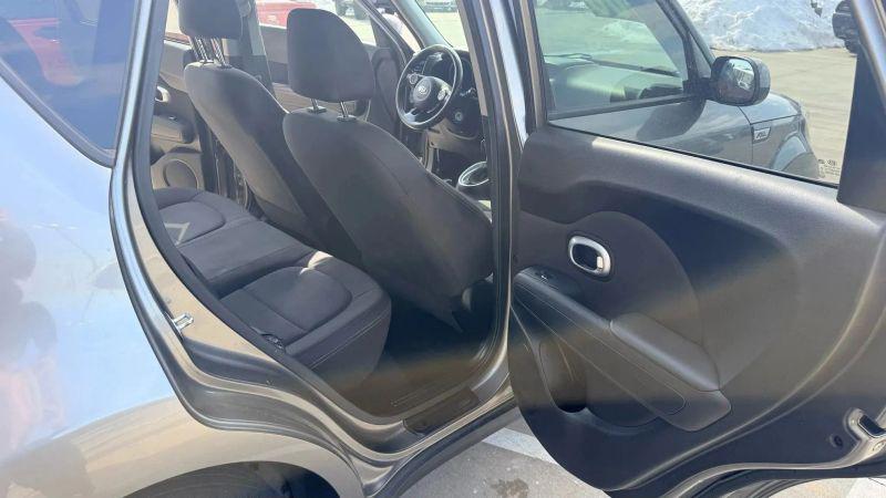 2017 Kia Soul Base