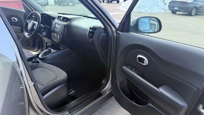2017 Kia Soul Base