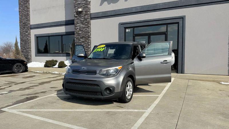 2017 Kia Soul Base