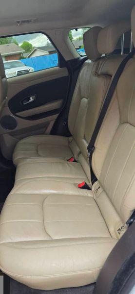 2019 Land Rover Range Rover Evoque SE Premium