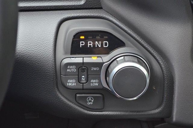 2026 Ram 1500 Express Crew Cab 4x4 57 Box
