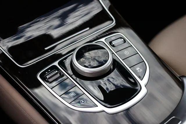 2017 Mercedes-Benz GLC 4MATIC