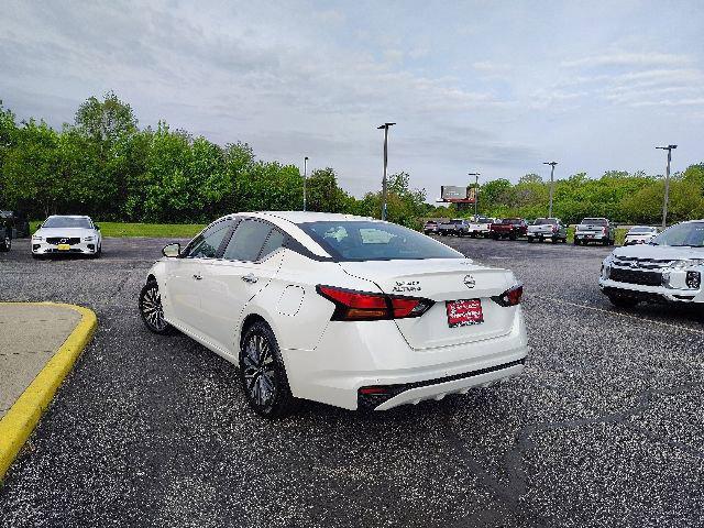 2025 Nissan Altima SV FWD