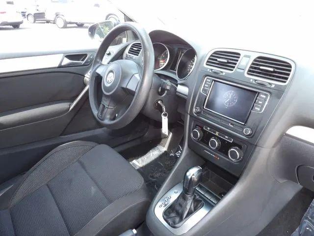 2013 Volkswagen Golf 2.5L 2-Door