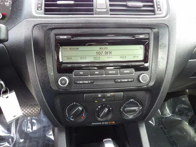 2011 Volkswagen Jetta 2.0L S