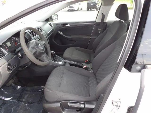 2011 Volkswagen Jetta 2.0L S
