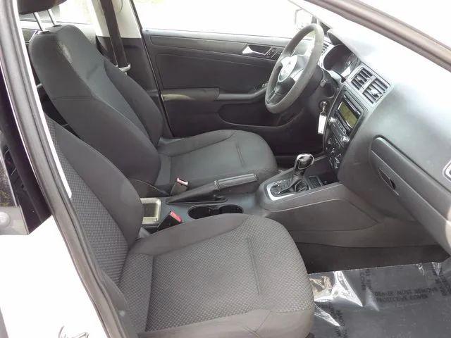 2011 Volkswagen Jetta 2.0L S