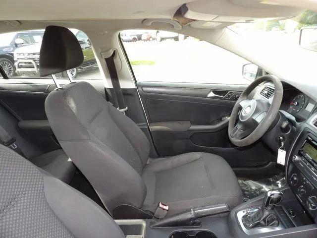 2011 Volkswagen Jetta 2.0L S