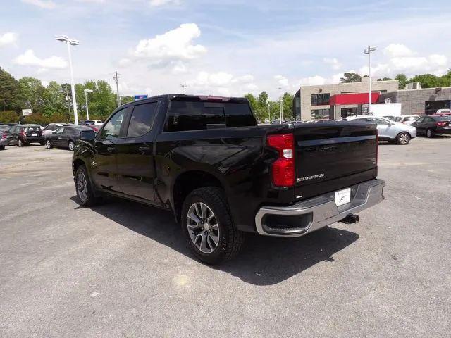 2021 Chevrolet Silverado 1500 2WD Crew Cab Short Bed LT