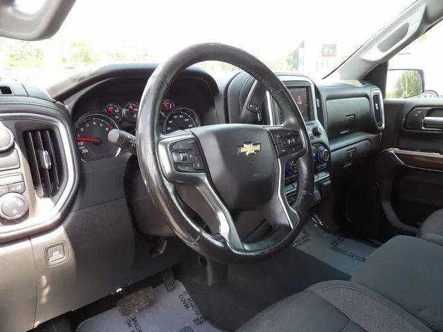 2021 Chevrolet Silverado 1500 2WD Crew Cab Short Bed LT