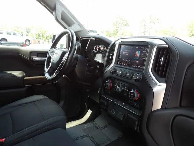 2021 Chevrolet Silverado 1500 2WD Crew Cab Short Bed LT