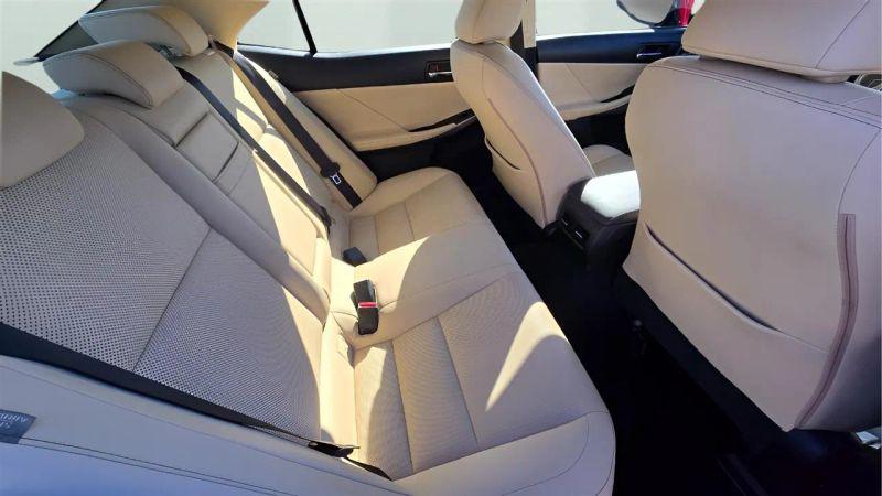 2016 Lexus IS 300 300