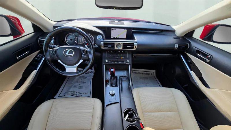 2016 Lexus IS 300 300