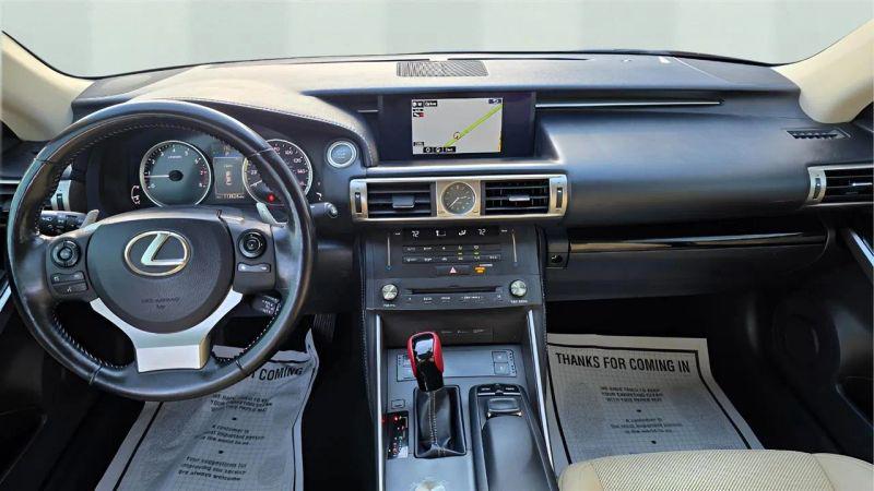 2016 Lexus IS 300 300