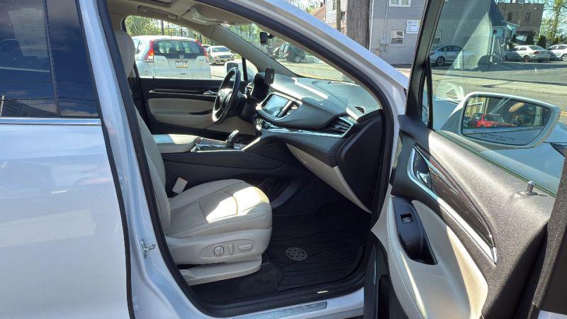 2019 Buick Enclave AWD Essence