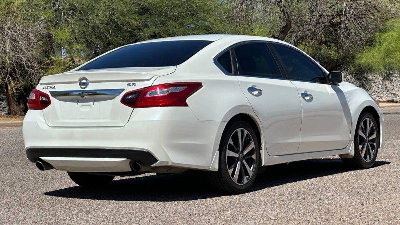 2017 Nissan Altima 2.5 SR
