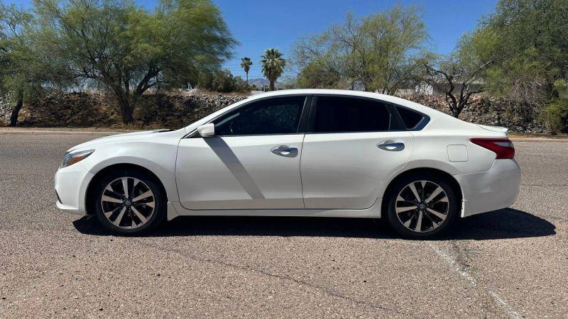 2017 Nissan Altima 2.5 SR