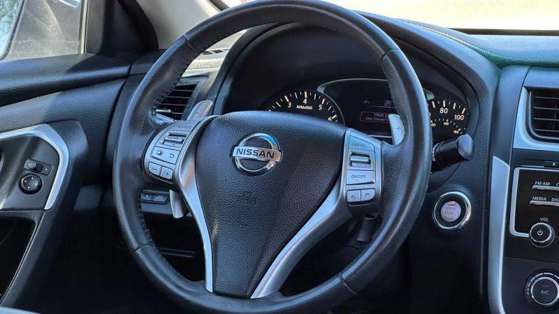 2017 Nissan Altima 2.5 SR