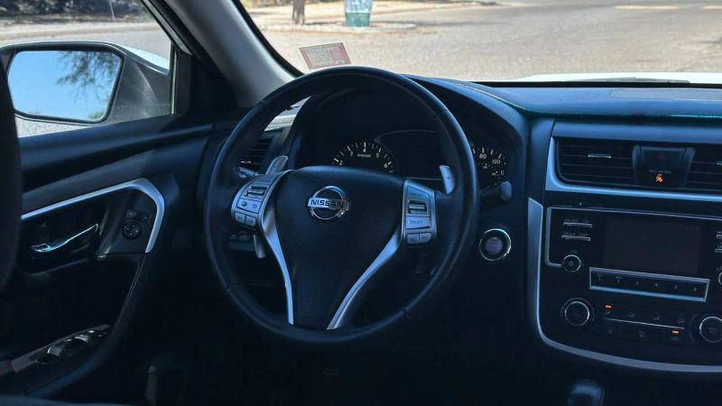2017 Nissan Altima 2.5 SR
