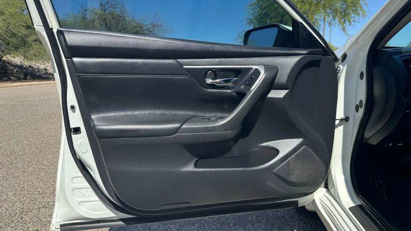 2017 Nissan Altima 2.5 SR