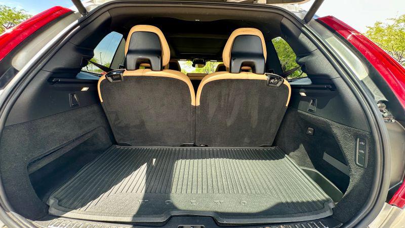 2017 Volvo XC90 T6 Inscription