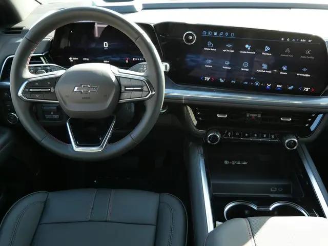 2026 Chevrolet Suburban RST, 4WD