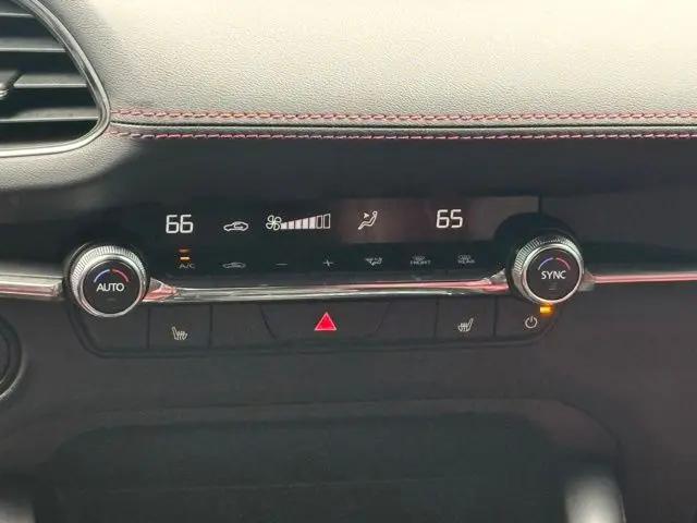 2024 Mazda Mazda3 2.5 S Carbon Edition