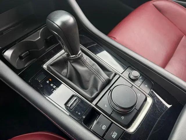 2024 Mazda Mazda3 2.5 S Carbon Edition