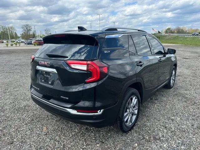 2022 GMC Terrain SLT