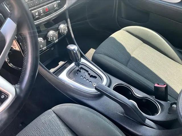 2011 Chrysler 200 Touring