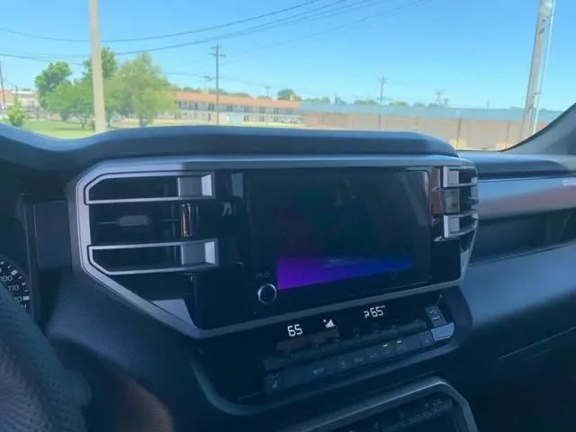 2026 Toyota Tundra SR5 CrewMax 5.5' Bed