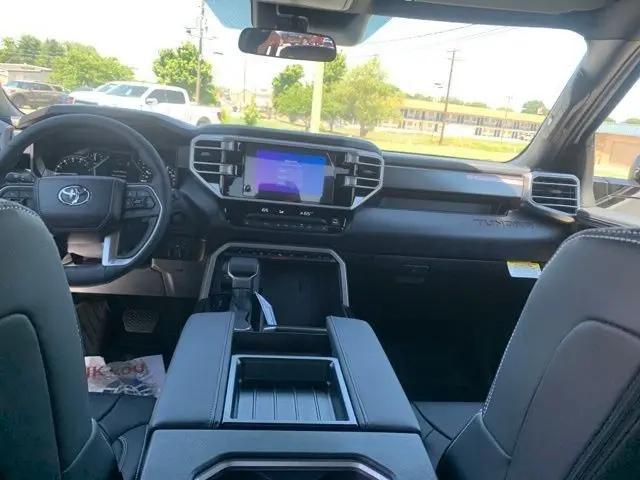 2026 Toyota Tundra SR5 CrewMax 5.5' Bed