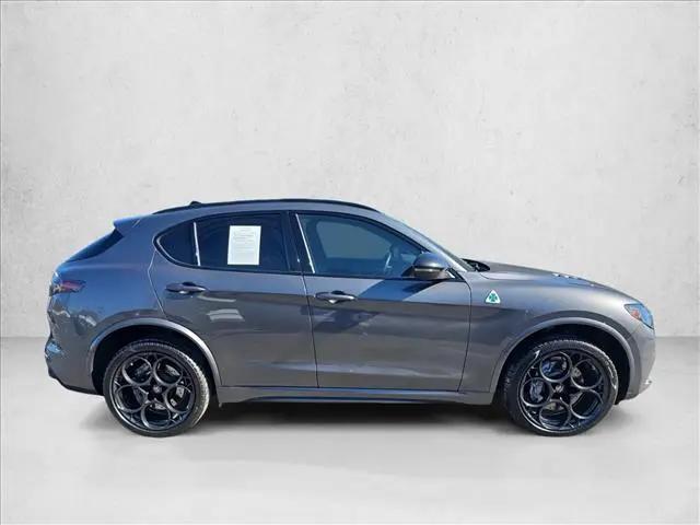 2024 Alfa Romeo Stelvio Quadrifoglio Carbon AWD