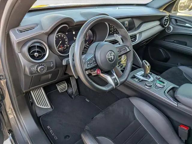 2024 Alfa Romeo Stelvio Quadrifoglio Carbon AWD