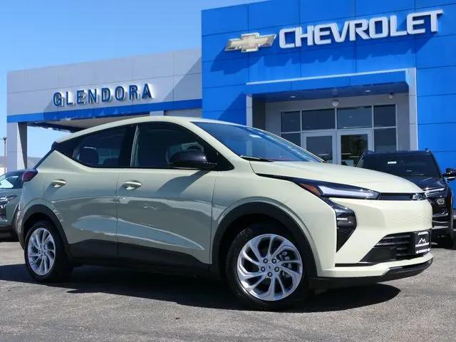 2027 Chevrolet Bolt LT FWD for sale in Glendora, CA