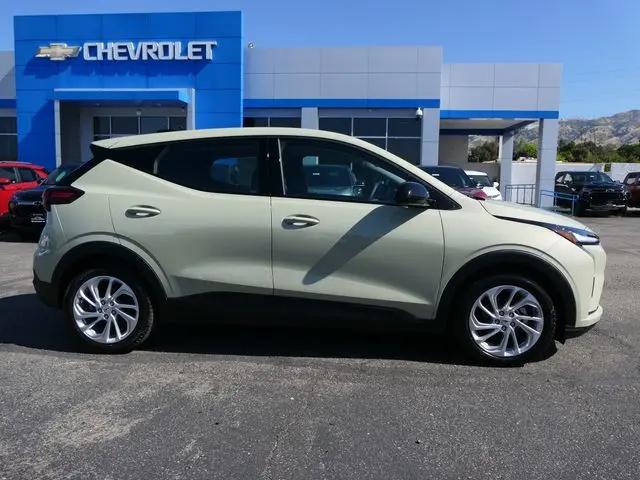 2027 Chevrolet Bolt LT FWD