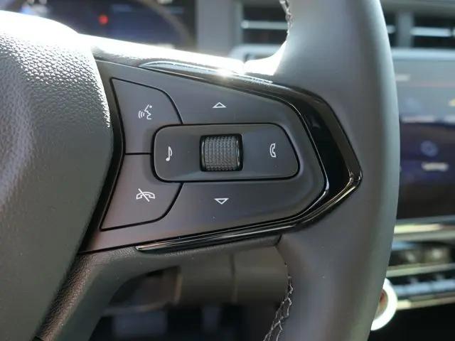 2027 Chevrolet Bolt LT FWD