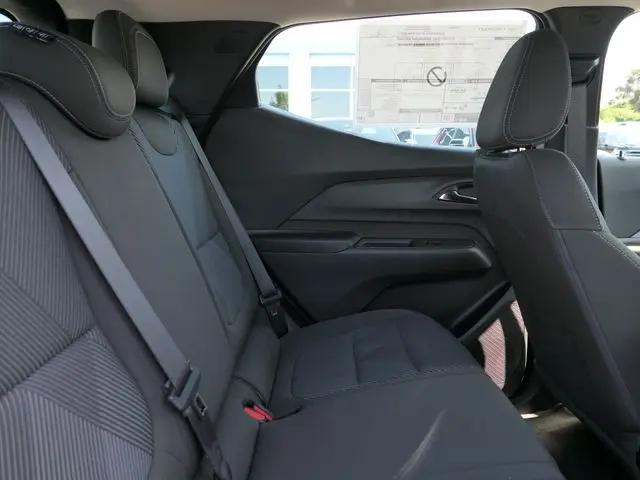 2027 Chevrolet Bolt LT FWD