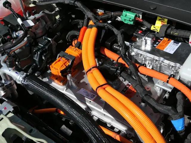 2027 Chevrolet Bolt LT FWD