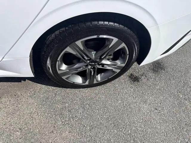 2023 Kia K5 EX